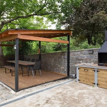 Canias Villa