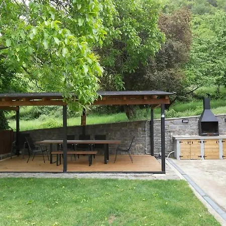 Villa Caniás Oros Bajo