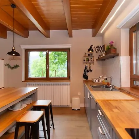 Canias Villa